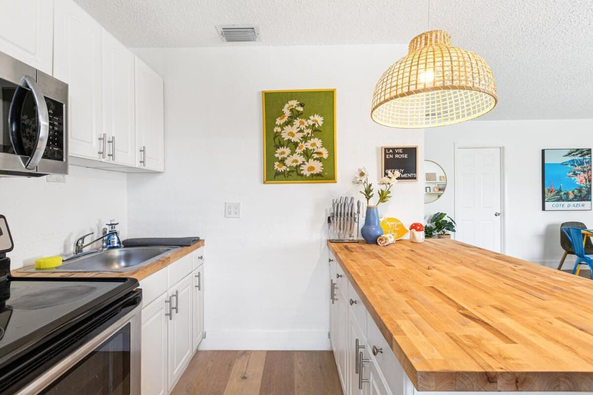 Lovely 2 Bedroom Condo In Sailboat Bend Fort Lauderdale Zewnętrze zdjęcie